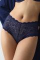 Triumph - Amourette Full brief