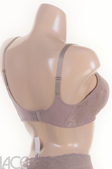 Triumph - Shape Magic wire Minimizer Bra D-G cup