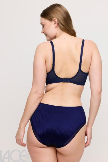 PrimaDonna Twist - Knokke Full brief
