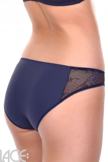 Empreinte - Thalia Full Brief