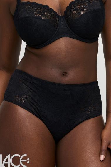 PrimaDonna Twist - Rupi Full brief