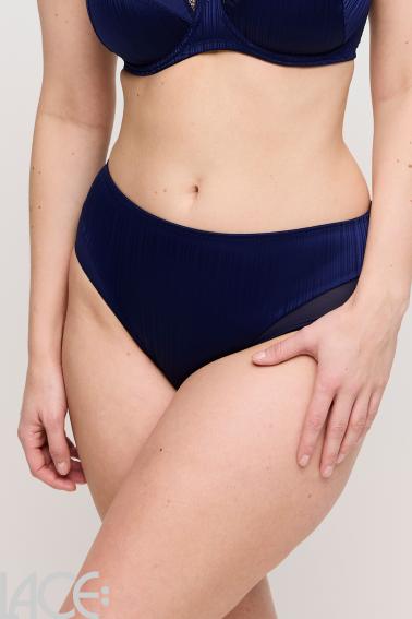 PrimaDonna Twist - Knokke Full brief