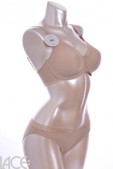 Triumph - Infinite Sensation  Minimizer Bra D-G cup