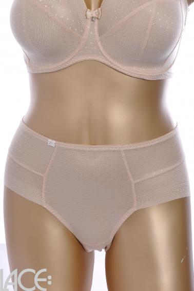 Ulla - Meghan Full Brief