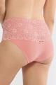 Triumph - Amourette Full brief