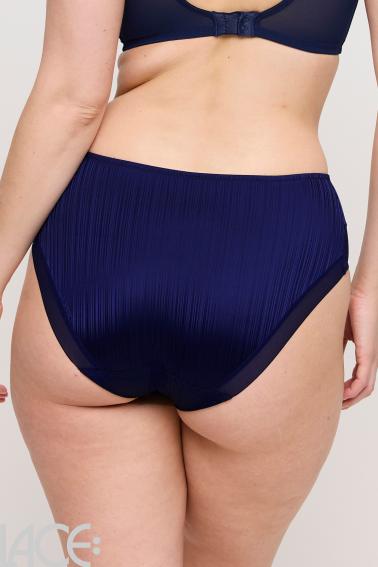 PrimaDonna Twist - Knokke Full brief
