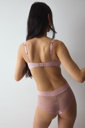 Triumph - Love in Lace Bra D-H cup
