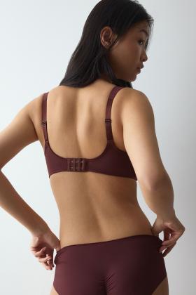 Triumph - Essential Minimizer Bra D-G cup