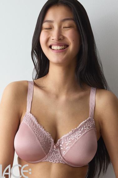 Triumph - Ladyform Soft Minimizer Bra D-H cup