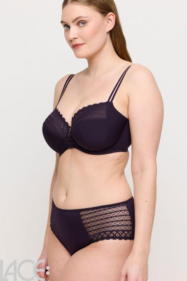 PrimaDonna Twist - East End Full brief