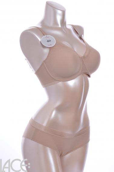 Triumph - Infinite Sensation  Minimizer Bra D-G cup