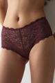 Triumph - Amourette Full brief