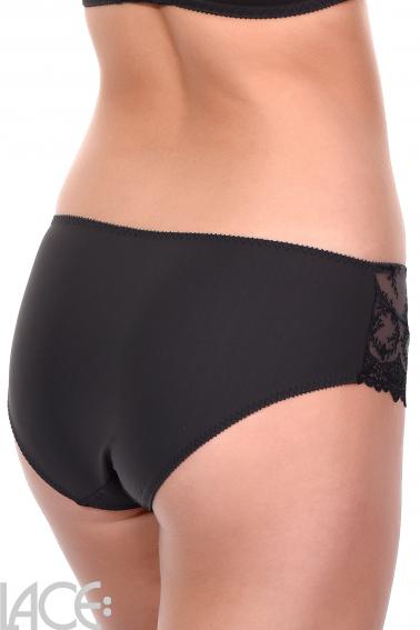 Empreinte - Louise Full brief