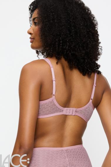 Triumph - Signature Sheer Minimizer Bra E-H cup