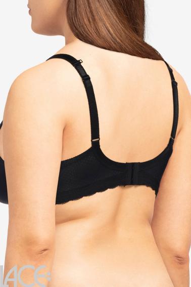 Chantelle - Parisian Allure Padded bra D-G cup