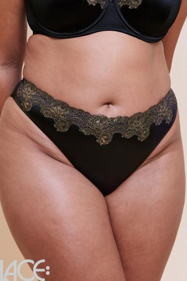 Curvy Kate - Boost Lace Brazilian thong