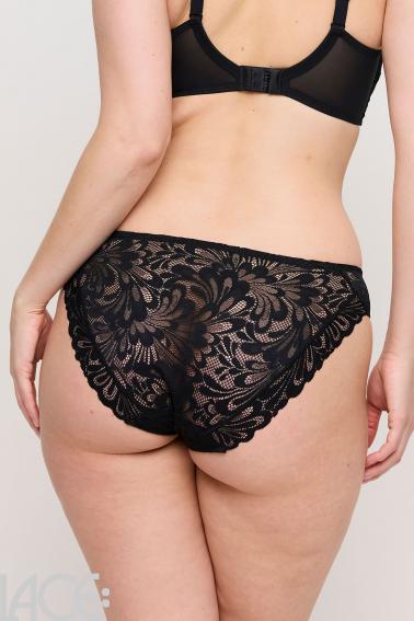 PrimaDonna Twist - Rupi Brief