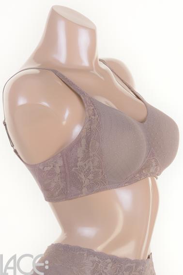 Triumph - Shape Magic wire Minimizer Bra D-G cup