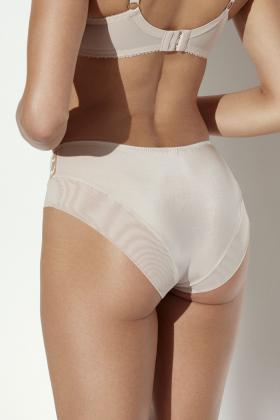 Ava - Full brief - Ava 53